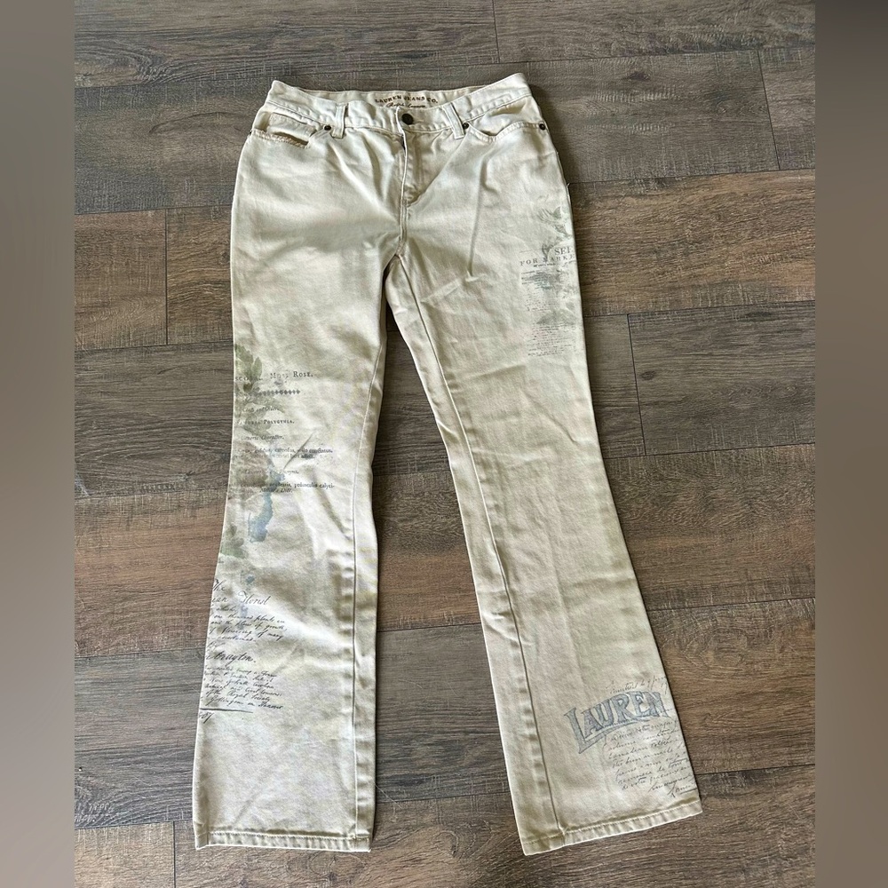 Lauren Jean Co RALPH LAUREN Cream High Rise Gardening Print Flared Jeans size 4P